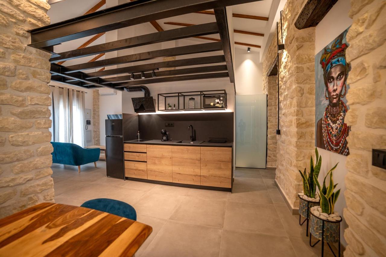 Apartamentos Loliqui Centro Alicante Bagian luar foto