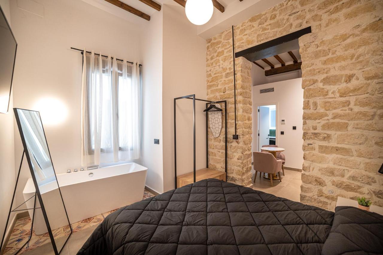 Apartamentos Loliqui Centro Alicante Bagian luar foto