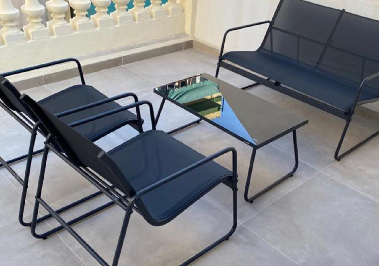 Apartamentos Loliqui Centro Alicante Bagian luar foto