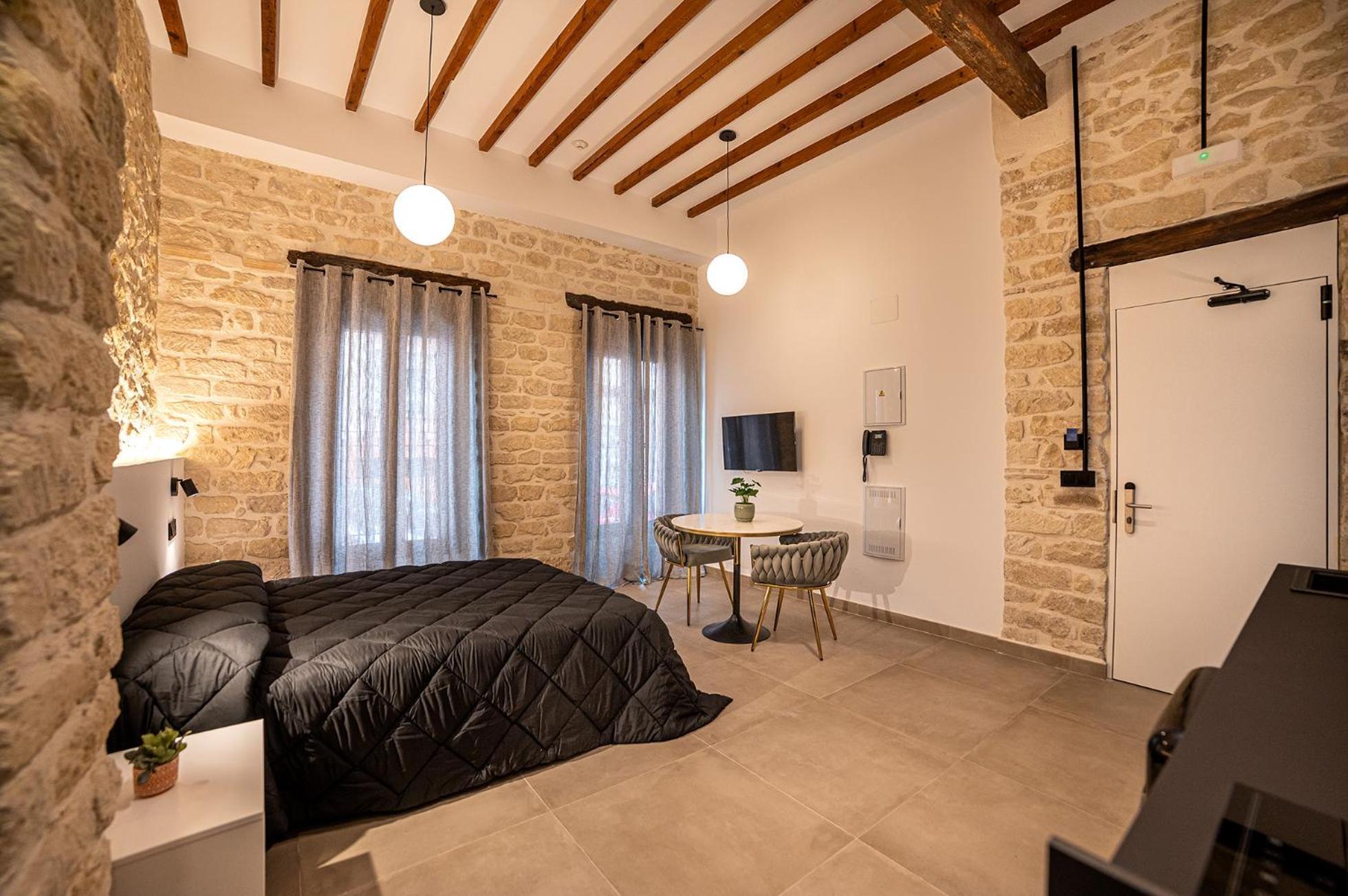 Apartamentos Loliqui Centro Alicante Ruang foto